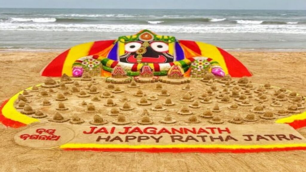 ବାଲୁକା କଳା ମାଧ୍ୟମରେ ପୁରୀ ବେଳାଭୂମିରେ ମହାପ୍ରଭୁଙ୍କ ସହ ୧୦୦ କ୍ଷୁଦ୍ର ରଥ